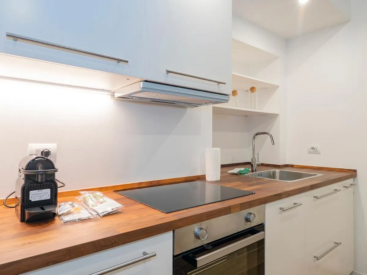 I Host Apartment - Melzo 5 Milano 0*,  Italien